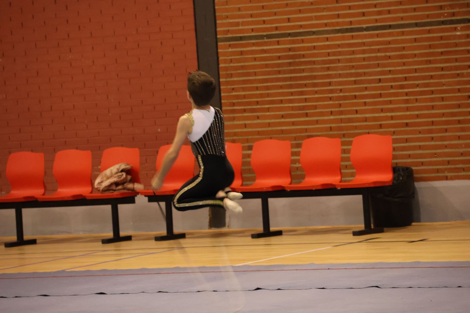 gimnasia-ritmica-en-el-manuel-camba-10