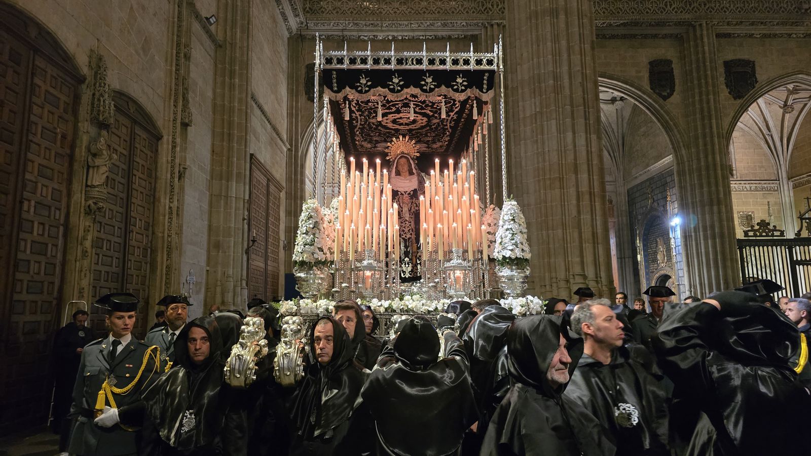 Suspensión de la procesión de la Virgen de la Soledad