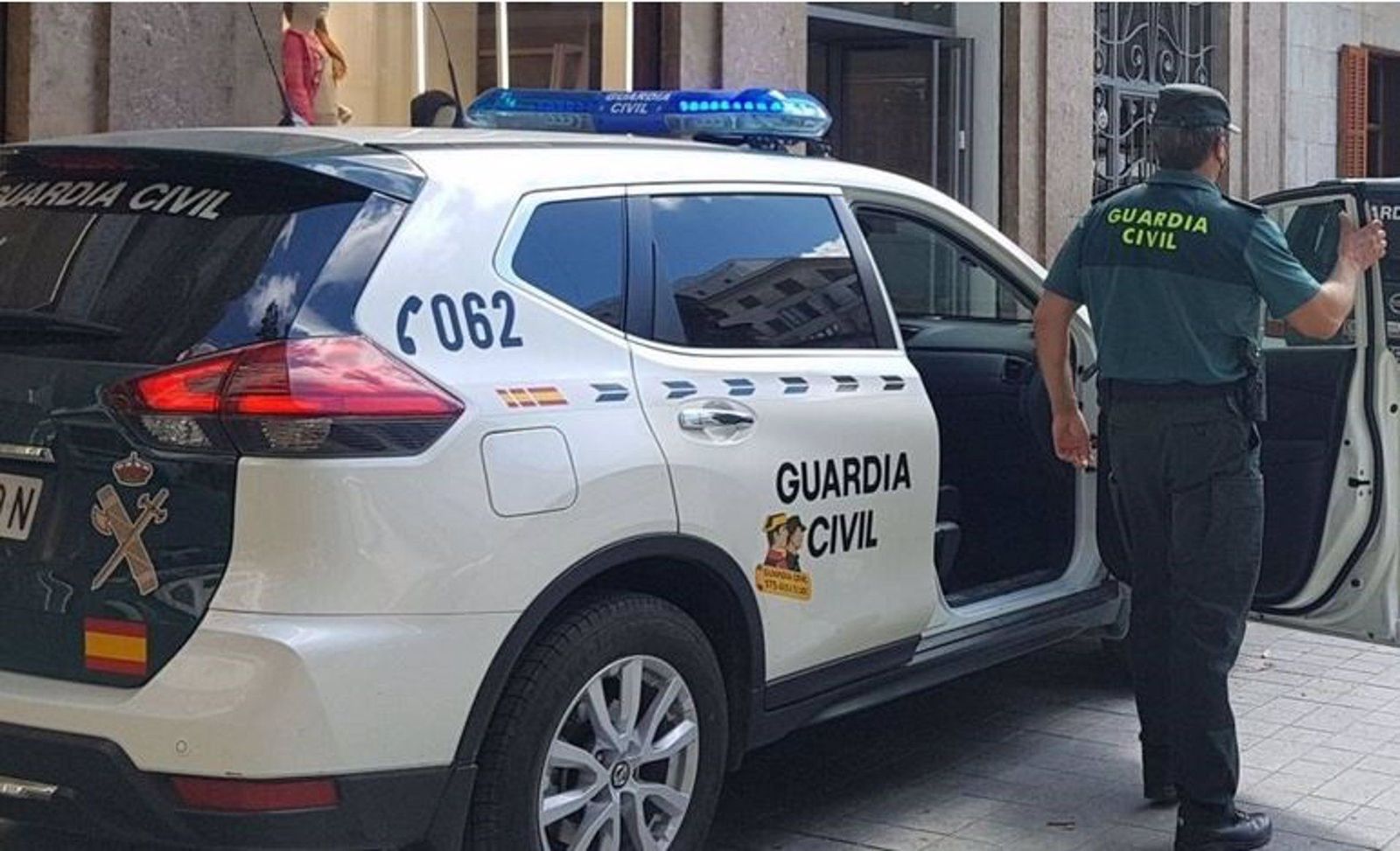 GUARDIA CIVIL - Archivo