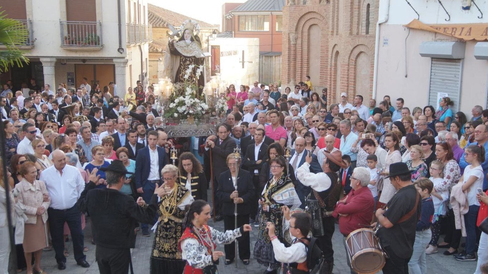 Procesión Magna de Santa Teresa