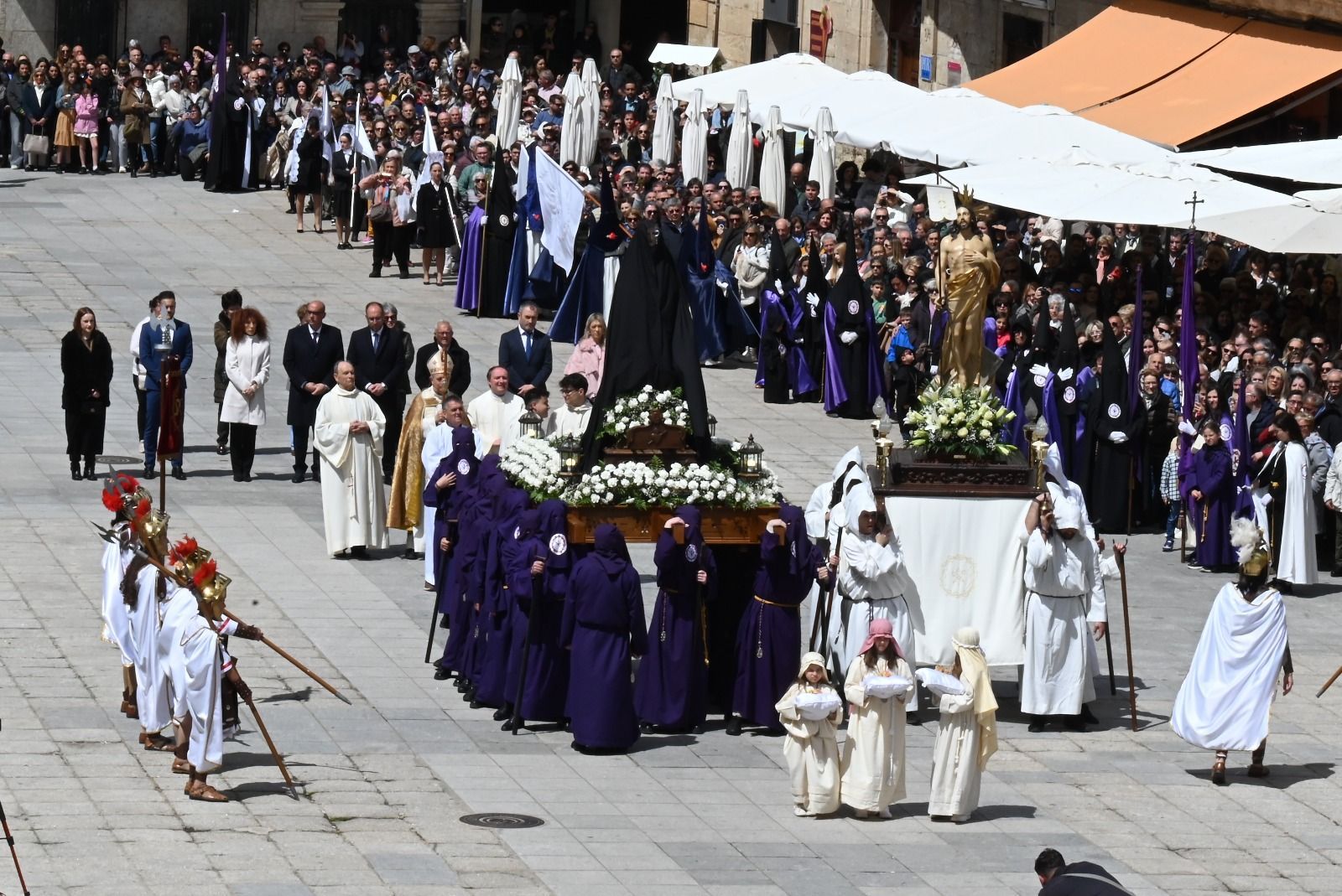 Ciudad Rodrigo celebra con fervor y alegría el Domingo de Resurreción