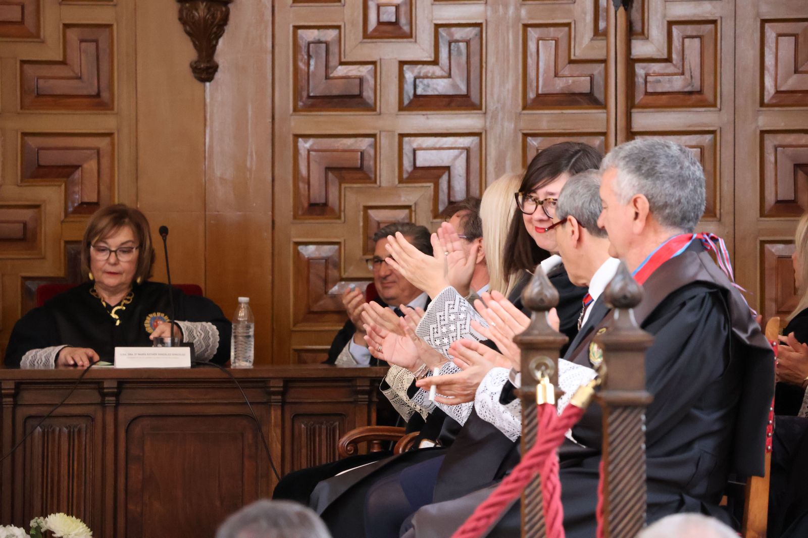 toma-de-posesion-de-esther-gonzalez-46