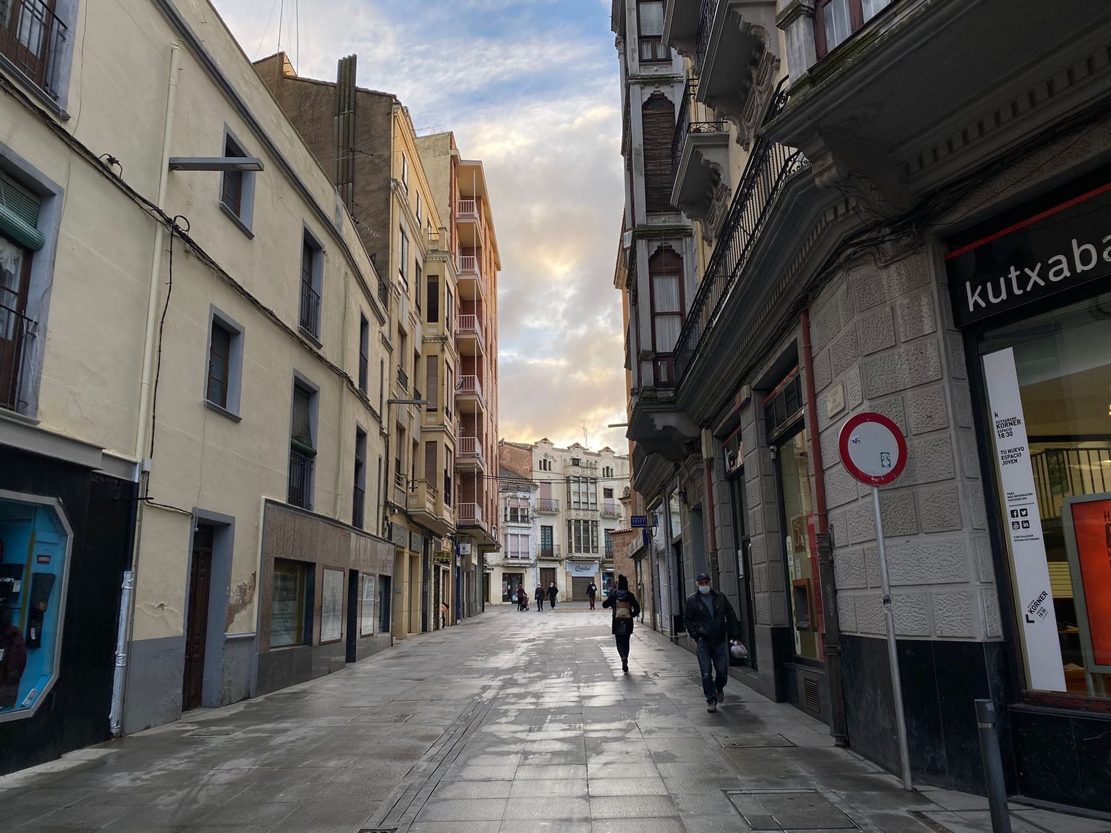 Tiempo calle Santiago sol nubes