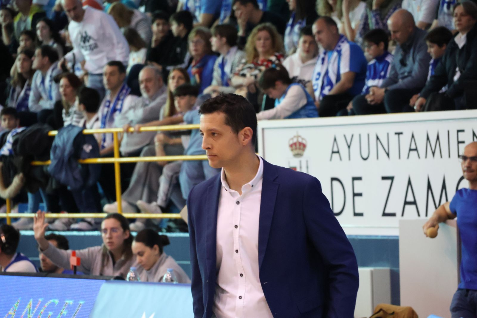 Saulo Hernández durante un partido en el Ángel Nieto